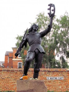 Richard III statue with my hairy haggis